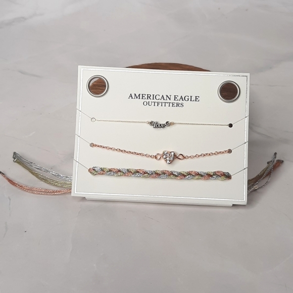 American Eagle Set of Three Bracelets Love Heart Adjustable - Picture 1 of 4